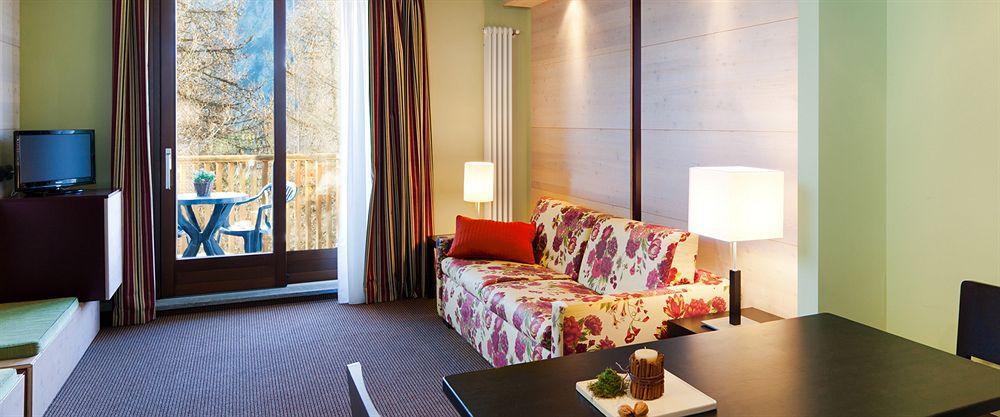 Hotel Sansicario Majestic تْشيسانا تورَنيسي المظهر الخارجي الصورة